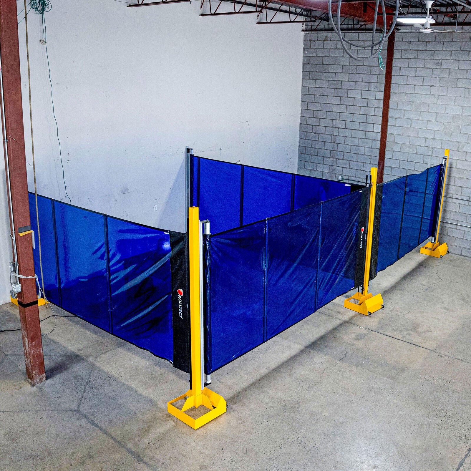 RetractWSbay-10pack 10x 6m Retractable Welding Screen Bay Fit out Kit - Image 1
